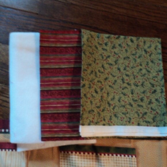 Christmas quilt panel/stockings kit - Picture 5 of 7